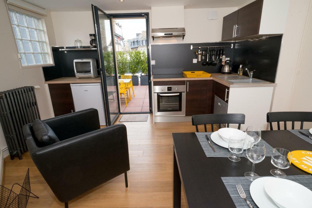 Le Courtoisville Apartment Сен-Мало Экстерьер фото